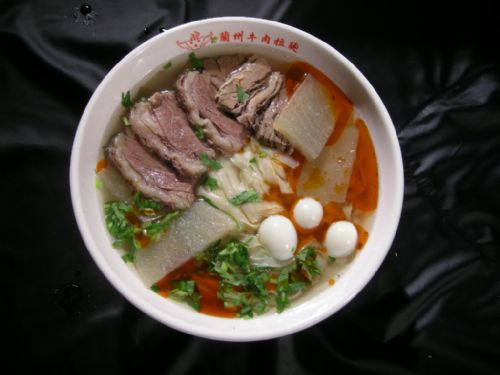 金味德牛肉面加盟